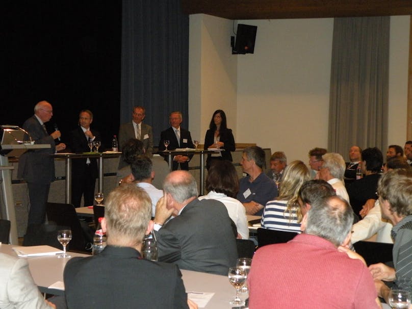 Avenir Suisse Anlässe 8. Juni 2011 Podiumsdiskussion zur Zukunft der Lehre in Widnau