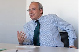 Avenir-Suisse-Direktor Gerhard Schwarz im Interview mit der WOZ
