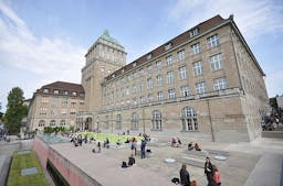 Universität Zürich. (Wikimedia Commons)