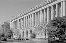 Die amerikanische Bundessteuerbehörde IRS in Washington D.C. (Wikimedia Commons)